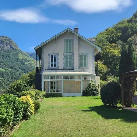 La Bellevue à Hébergement de vacances Eaux-Bonnes