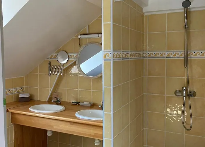 بيت للعطل La Bellevue A *